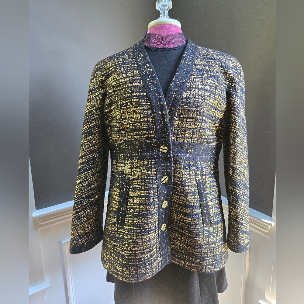 Chanel 2019 A Egypt Metiers d'Art Gold Black Jacket Tweed 44 Large NWT